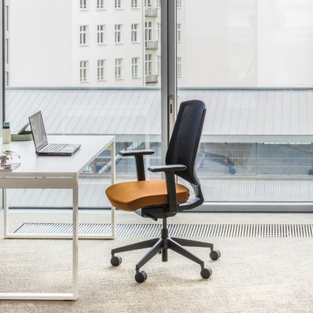 Chaise de bureau professionnelle 100% réglable - Sava de MDD