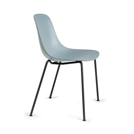 Chaise design légère en plastique et métal