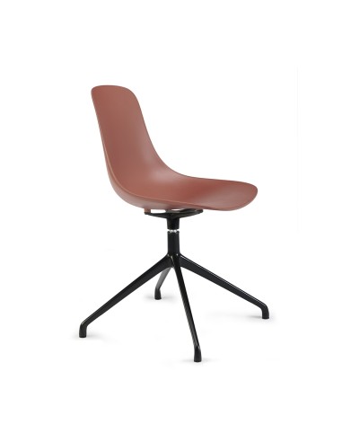 Chaise design coque plastique pieds étoile