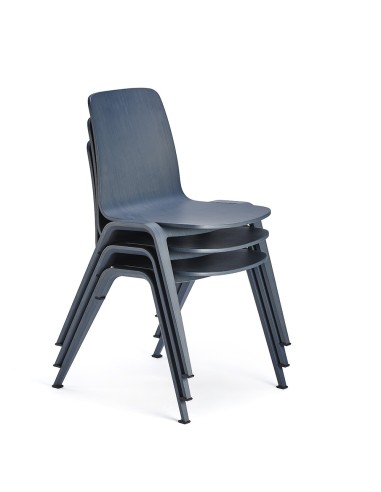 Chaise empilable en chêne - modèle Woodstock design simple et moderne