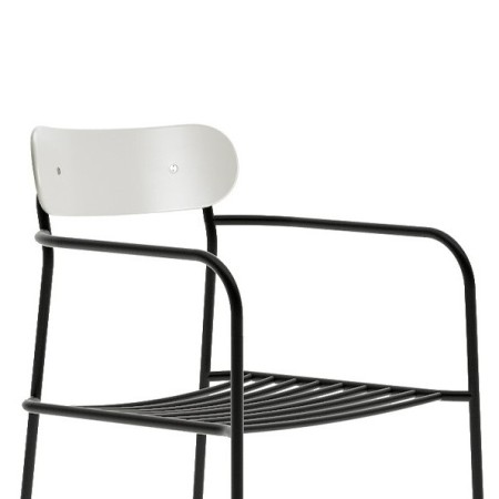 chaise extérieure uti avec accoudoirs en acier et dossier plastique 2