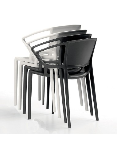 Chaises en plastique robuste - empilable pour extérieurs - Fiorellina 
