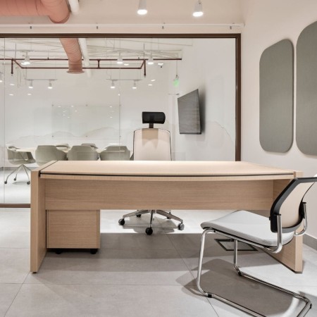 Bureau de direction design en bois mélamine avec voile de fond 2