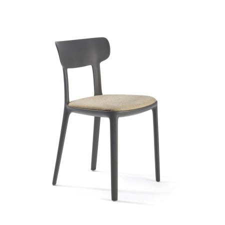 Chaise design minimaliste en plastique recyclé et fibre de verre – Canova extérieur