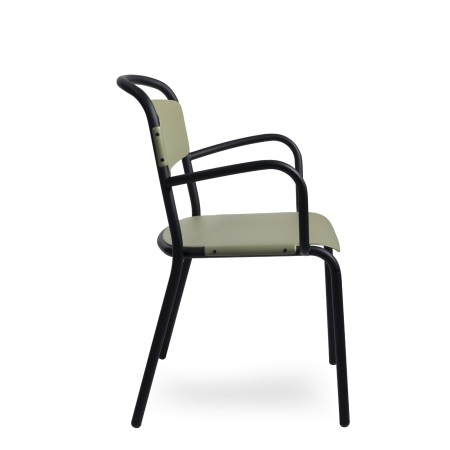 Chaise outdoor Skol – accoudoirs, plastique recyclé, empilable