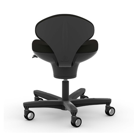 Dossier ergonomique de la chaise CoreChair Light avec base stable à cinq roulettes