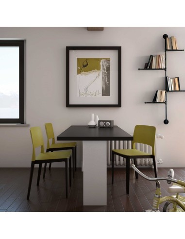 salle à manger avec chaise design Settesusette avec pieds en bois de hêtre naturel