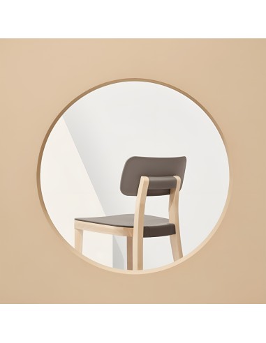 Chaise Porta Venezia avec pieds bois – design original en brun