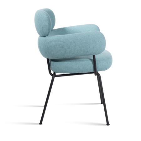 Chaise Takumi – Accoudoirs intégrés et tissu résistant pour une chaise aussi belle que fonctionnelle