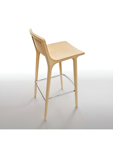 Vue de haut du tabouret en bois Seame avec repose pieds