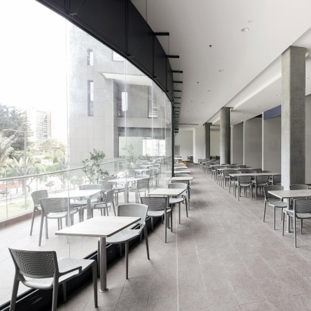 Dimensions chaise Fiorellina ajourée