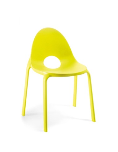 Chaise Drop jaune vif en plastique idéale pour les espaces extérieurs lumineux