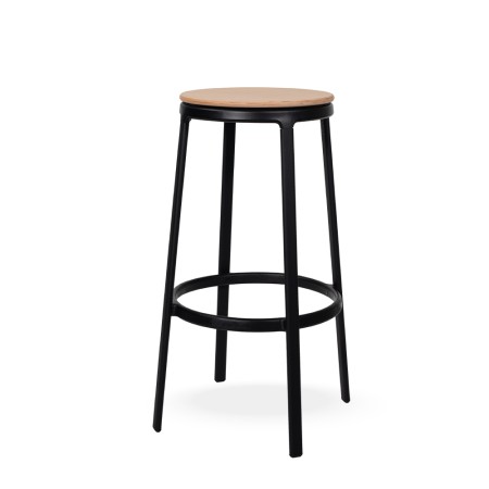 Tabouret haut ROUND&ROUND avec assise fixe en bois naturel et structure noire avec repose-pieds