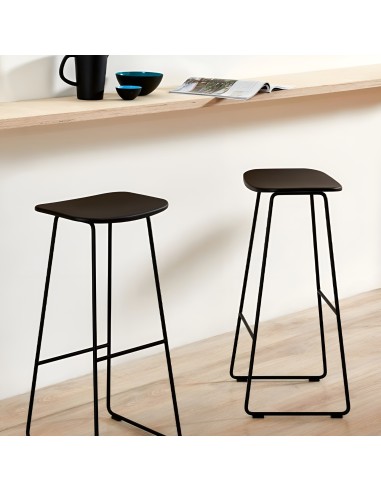 Tabouret hauteur bar KLEJN pour plan de travail haut - acier et plastique design léger