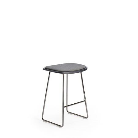 Tabouret bas KLEJN assise en tissu - confort rembourré pour salle d'accueil, restauration coloré