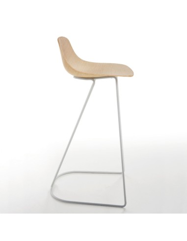 Chaise Pure Loop Mini Dandy bois avec piètement acier blanc pour cuisine moderne