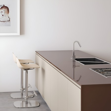 Tabouret bois cintré pivotant Pure Loop Mini Updown pour cuisine moderne