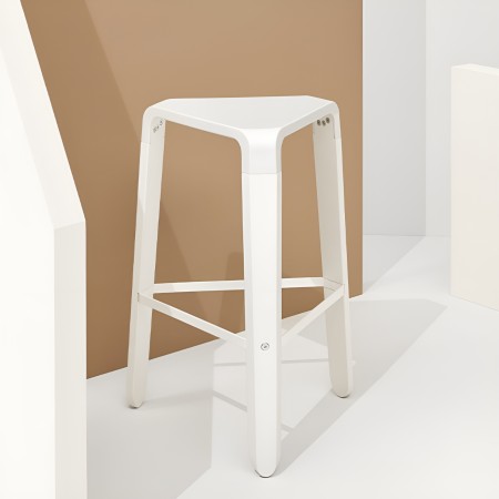tabouret de cuisine design en plastique et bois massif Picapau