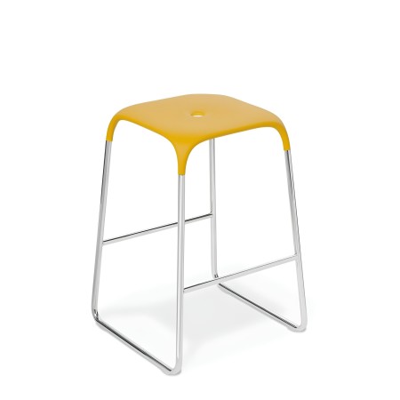 Tabouret de cusine jaune - plan de travail coloré et épuré design Bobo