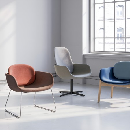 Modèles de la chaise PEB, salle de réunion ou accueil confortable