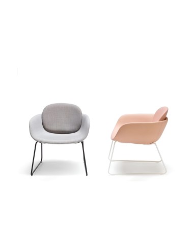 Angles de la chaise lounge PEB avec dossier bas et piètement en acier - salle d'attente et accueil