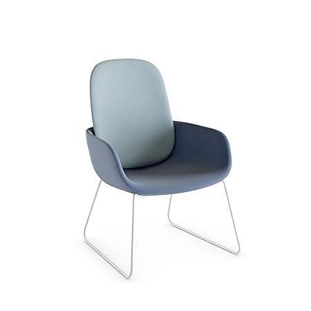 Fauteuil Peb Sled dossier haut bicolore bleu clair et bleu foncé, pieds traîneau blancs