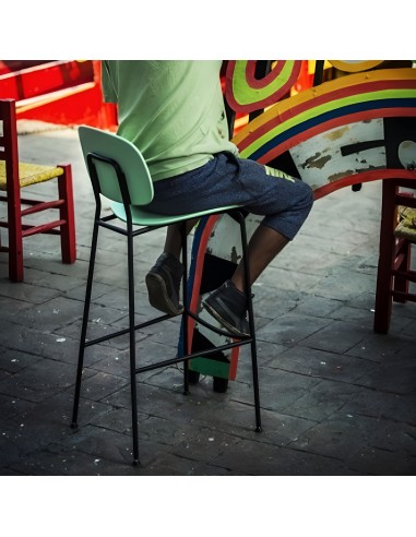 Tabouret hauteur cuisine Tondina Pop - acier et plastique pour légèreté et praticité en extérieur