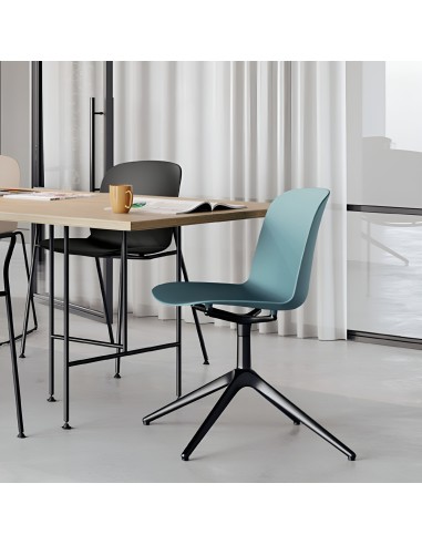 Chaise Relief avec piètement étoile peu encombrant et coque plastique bleu pour bureau