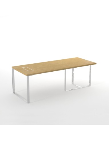 Bureau de direction minimaliste en bois clair avec passe-câble PLANA moderne
