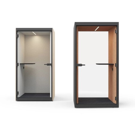 2 types de cabine avec paroi arrière en feutre PET ou en verre