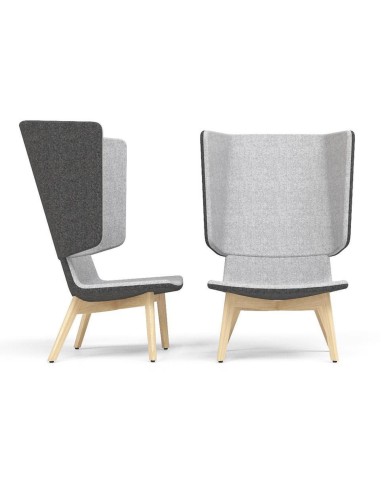 Deux fauteuils lounge TWIST&SIT en bois clair et foncé côte à côte