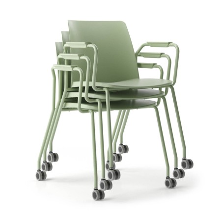 Chaises Polytone L empilables avec accoudoirs et roulettes – gain de place