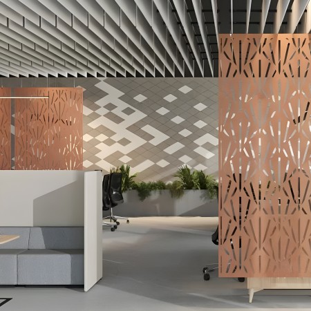 Baffles Plain en feutre PET installés dans un open space Acoustic Artwork