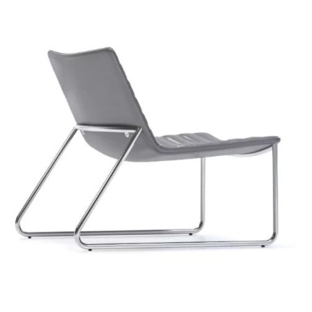 Profil latéral du fauteuil lounge Vegas en tissu gris clair – Vegas