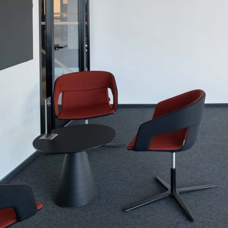 Chaise de réunion TWIST&SIT avec piètement étoile 2