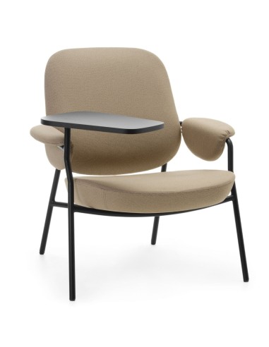 Fauteuil Epocc Lounge en tissu beige, vue de trois quarts avant – Epocc Lounge