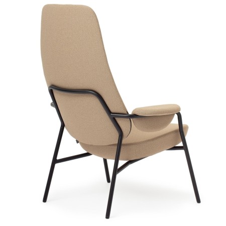 Fauteuil Epocc Lounge en tissu beige, vue latérale droite – Epocc Lounge