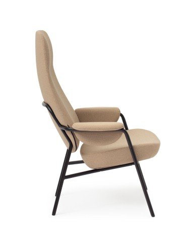 Fauteuil Epocc Lounge en tissu beige, vue latérale gauche – Epocc Lounge