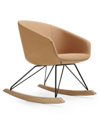 Fauteuil Ox:co camel clair avec piétement métal et base bois – Ox:co