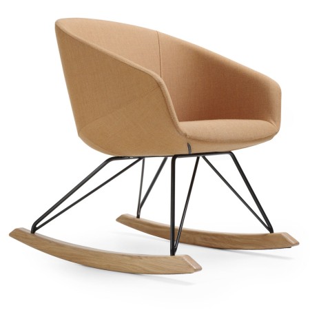 Fauteuil Ox:co camel clair avec piétement métal et base bois – Ox:co