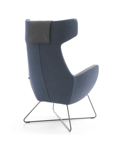 Fauteuil Umm bleu sur piètement métal, vue latérale droite – Umm