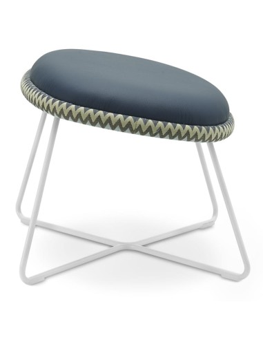 Repose-pieds Vieni bleu, détail tissu graphique, piètement métal blanc – Vieni