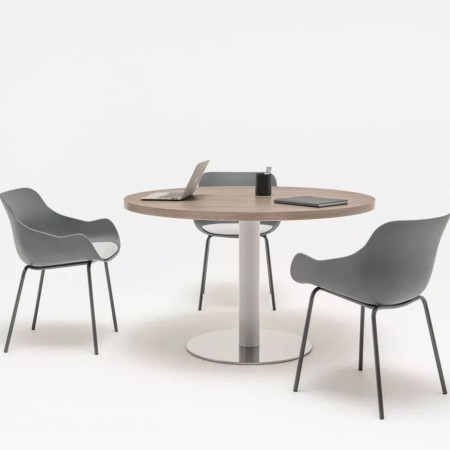 Table de réunion ronde plateau en bois foncé avec sièges de travail noirs