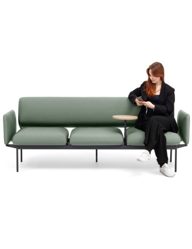 Banquette Fora Care verte trois places avec accoudoirs, vue de face – Fora Care