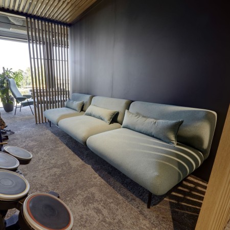 Vue avant d’un grand module Fora bleu clair - Fora 2