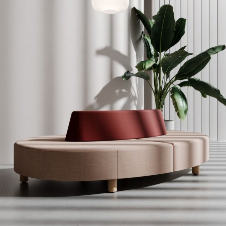 Canapé Nubi en velours taupe avec coussins - Nubi