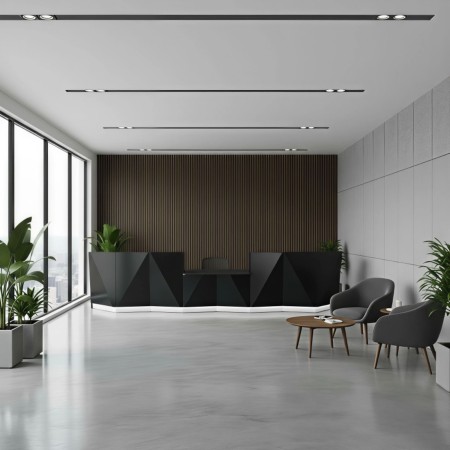 Banque d'accueil dans espace lumineux et espace d'attente