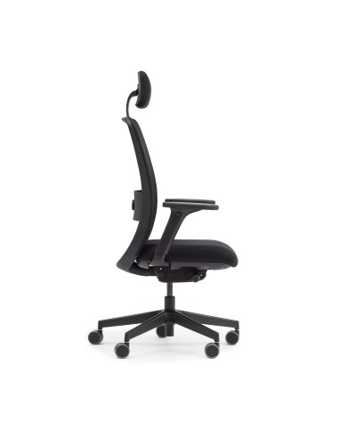 Chaise Belt BE 103 Black pour un bureau minimaliste et lumineux