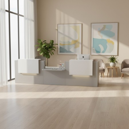 Meuble de réception gris avec 2 réhausse dans un espace d'accueil lumineux