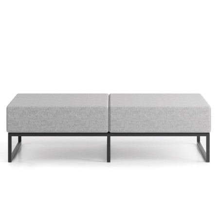 Un module d’assise double sans dossier, parfait comme banc ou extension de composition. - Plint